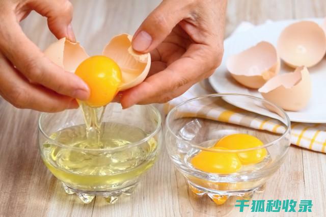 蛋清蛋黄分离：让你的蛋糕更加美味 (蛋黄蛋清分离的原因)